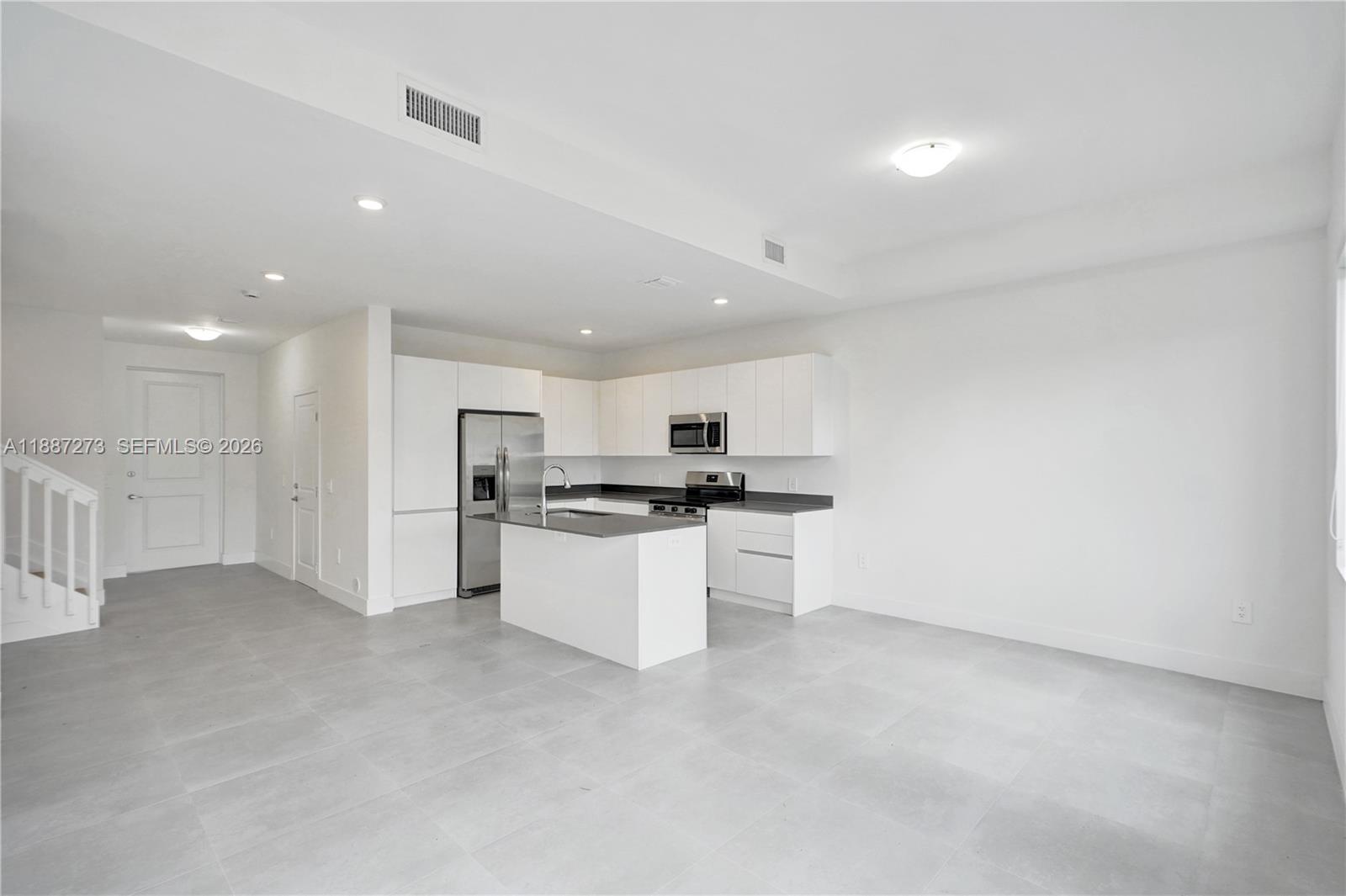 18944 Southwest 344th Terrace Homestead, FL 33034 - Photo 4 of 58