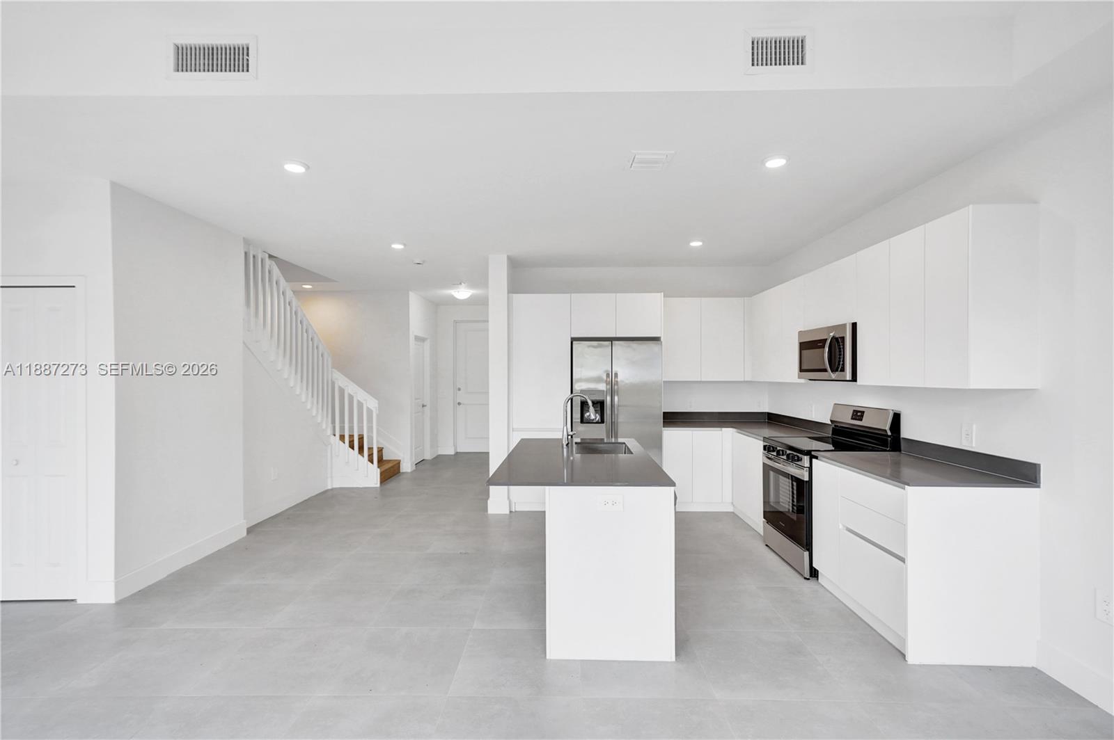 18944 Southwest 344th Terrace Homestead, FL 33034 - Photo 5 of 58