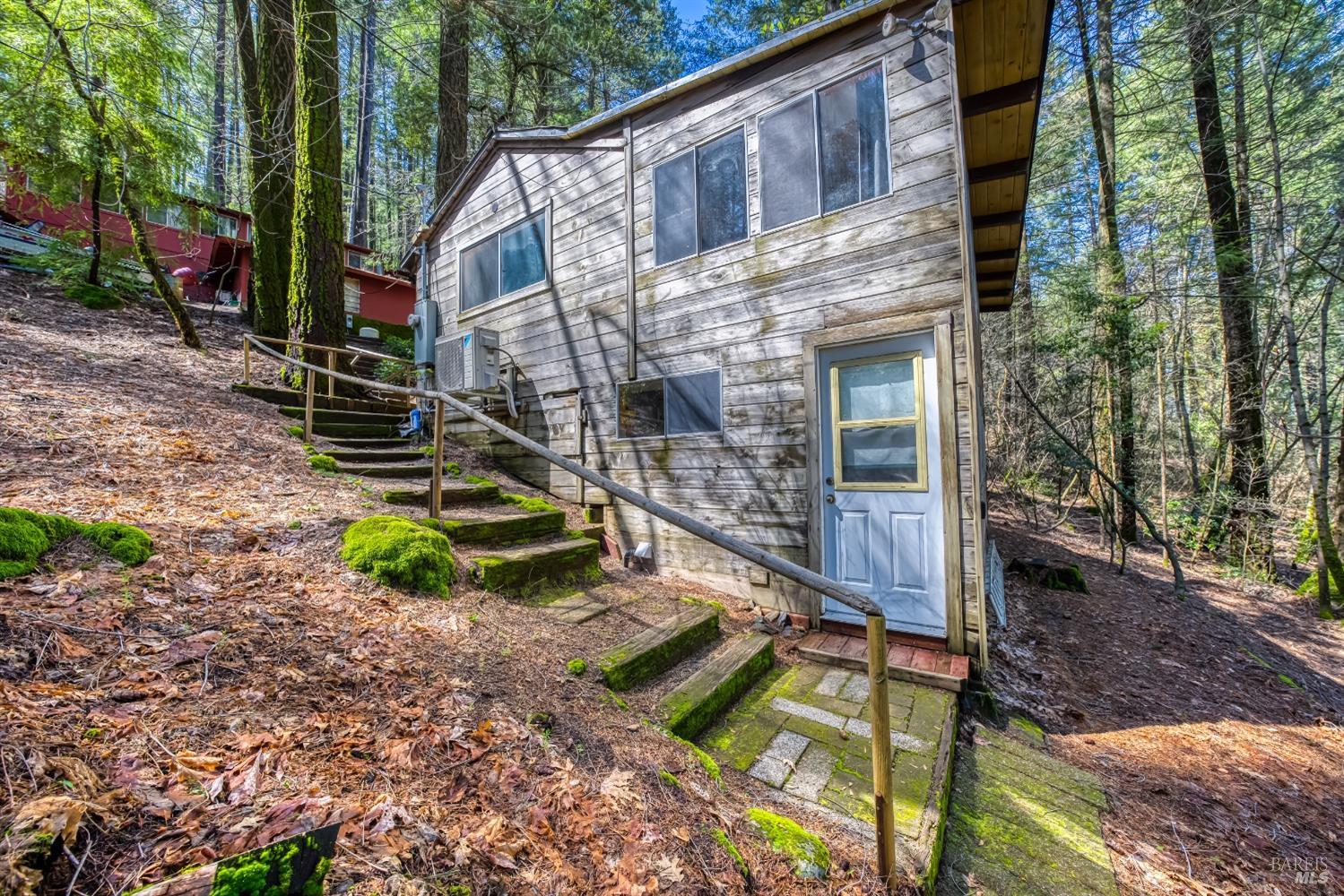 17000 Edgewood Way Middletown, CA 95461 - Photo 32 of 40 a view of a house with backyard