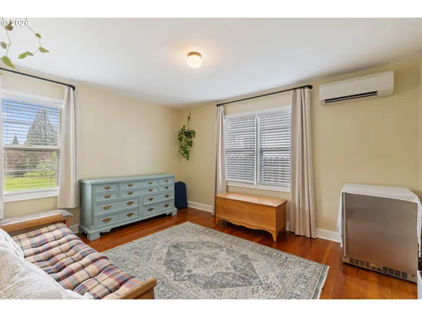 $339,000 | 824 West Nebo Street, Roseburg, OR 97471