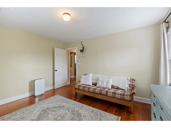 $339,000 | 824 West Nebo Street, Roseburg, OR 97471
