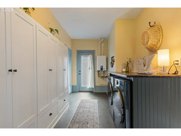 $339,000 | 824 West Nebo Street, Roseburg, OR 97471