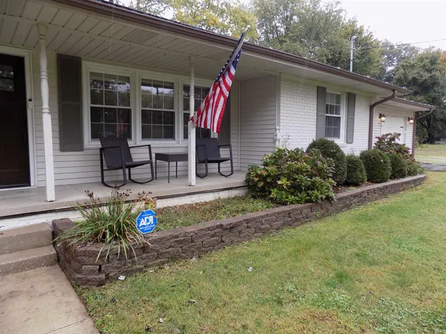 $349,900 | 922 North County Road 700 West, Richland, IN 47634