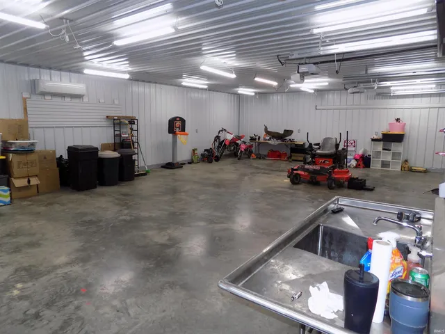 $349,900 | 922 North County Road 700 West, Richland, IN 47634