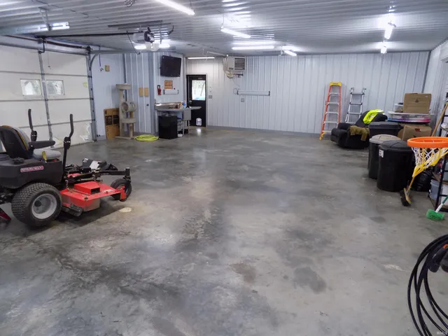 $349,900 | 922 North County Road 700 West, Richland, IN 47634