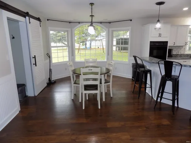 $349,900 | 922 North County Road 700 West, Richland, IN 47634