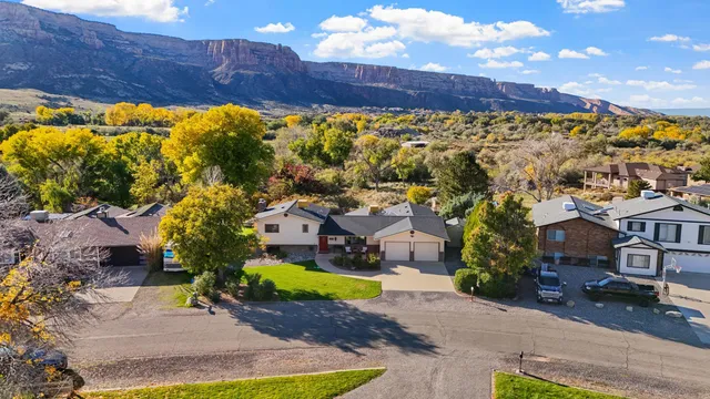 $785,000 | 439 Avenal Lane, Grand Junction, CO 81507