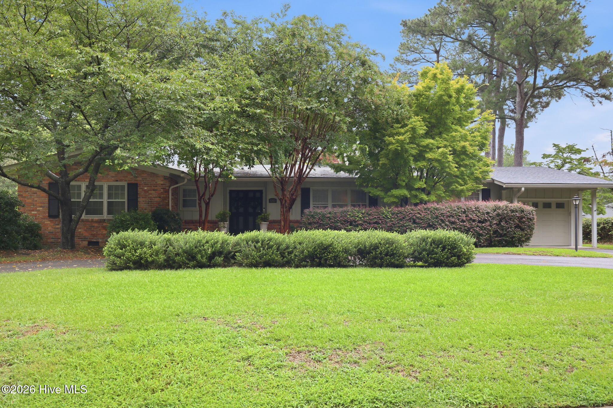 1203 Greenbriar Road Kinston, NC 28501 - Photo 2 of 54 Gallery Image 2