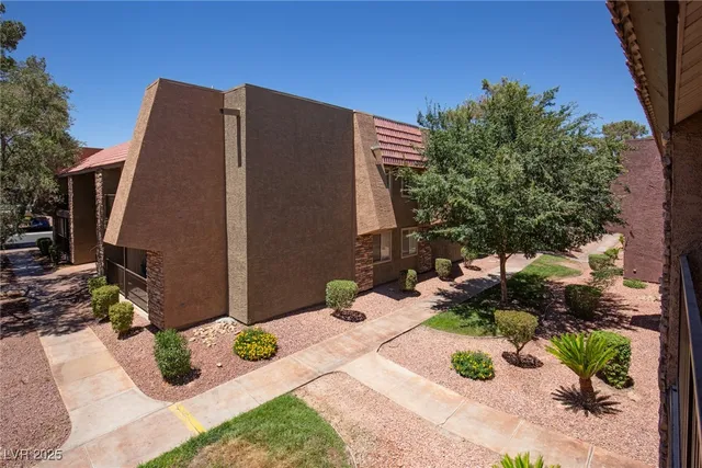 $1,045 | 4310 Sandy River Drive, Unit 62, Las Vegas, NV 89103