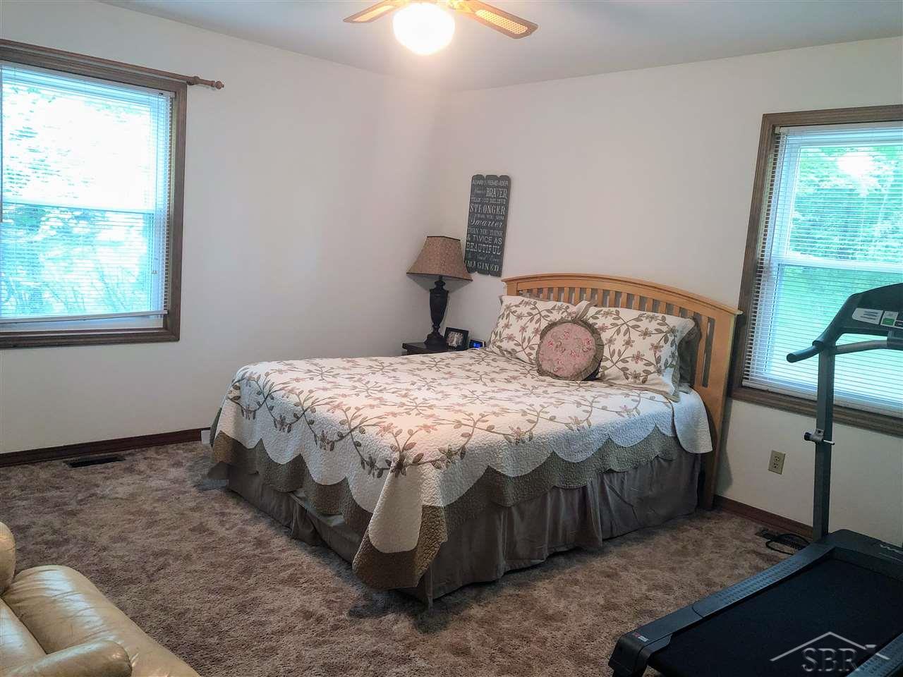 13245 Dempsey Road St. Charles, MI 48655 - Photo 16 of 32 31352150-15.JPG