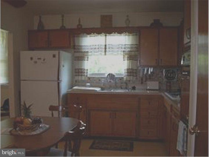 419 Beaver Road Southampton, PA 18966 - Photo 5 of 15 Gallery Image 5