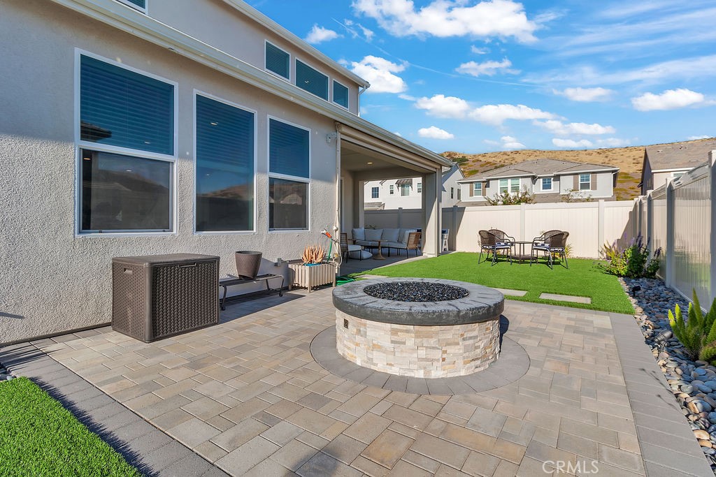 18100 Tableau Way Saugus, CA 91350 - Photo 36 of 49