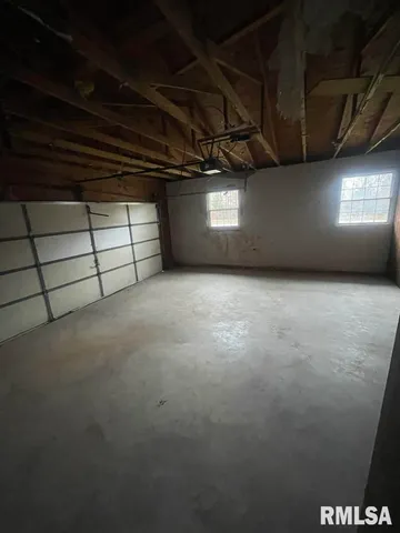 $225,000 | 7837 Highway 37, Benton, IL 62812