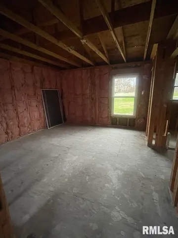 $225,000 | 7837 Highway 37, Benton, IL 62812