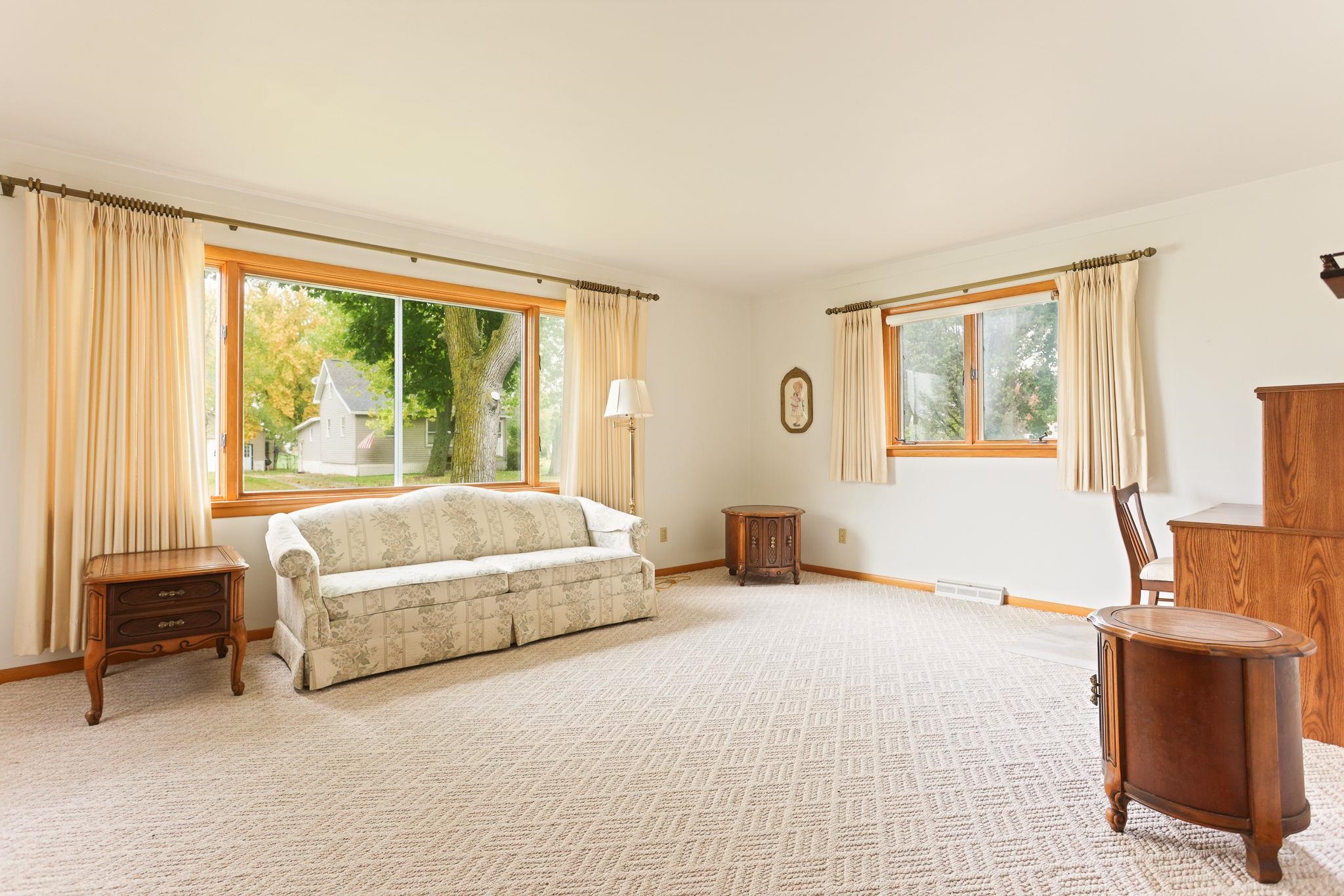 8039 West Gilford Road Reese, MI 48757 - Photo 17 of 57 50158676-b5ba2787-de41-4e1b-bbaa-76c1dfc34e1a.JPG