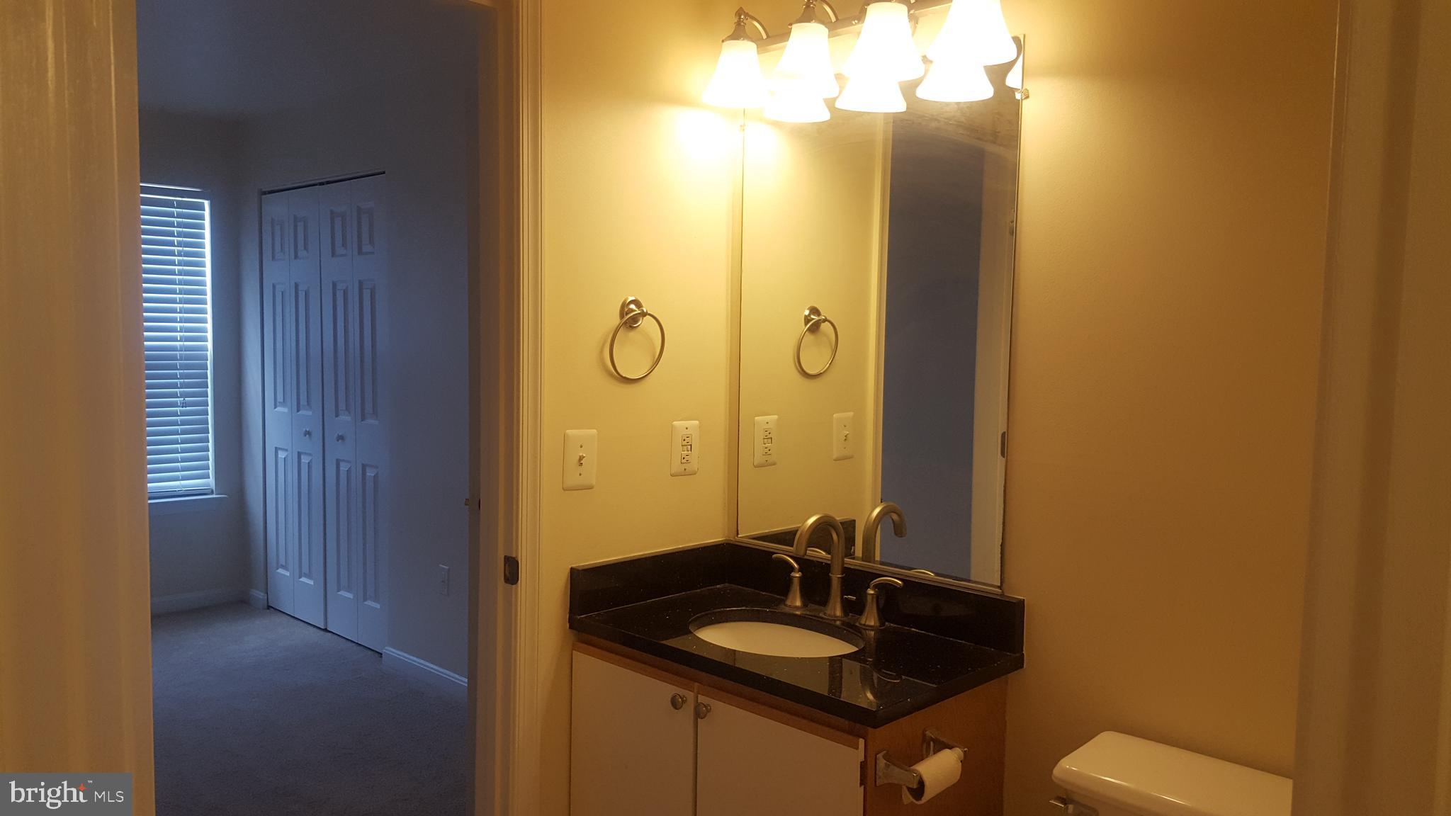 1049 Gardenview Loop, Unit 401 Woodbridge, VA 22191 - Photo 6 of 18 Bathroom with stand up shower