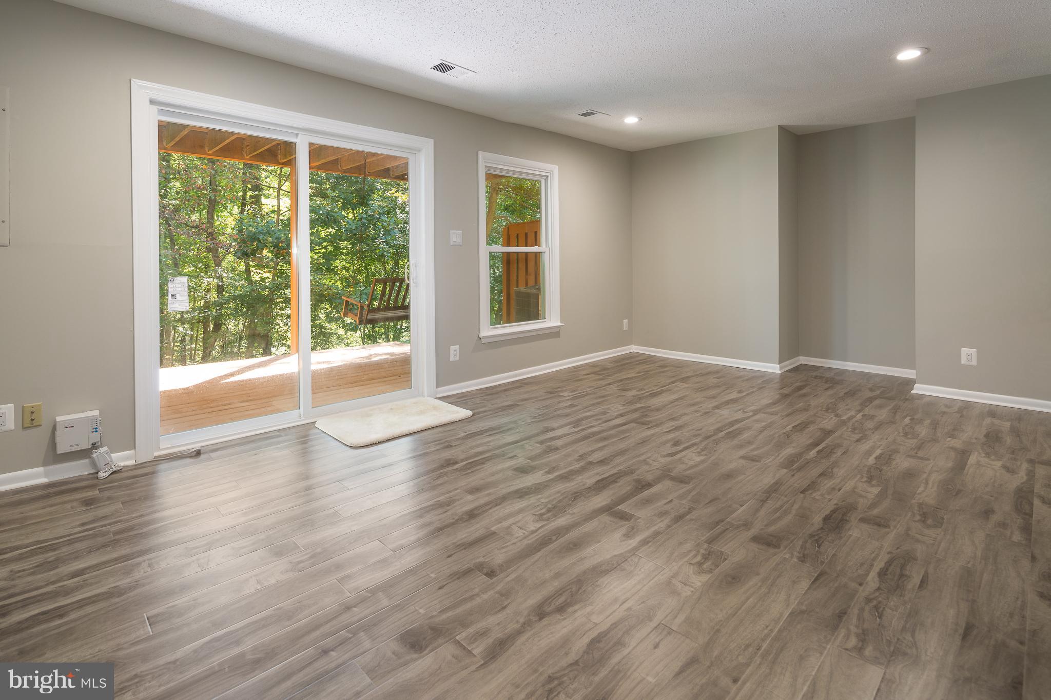 1654 Oak Spring Way Reston, VA 20190 - Photo 20 of 22 Basement