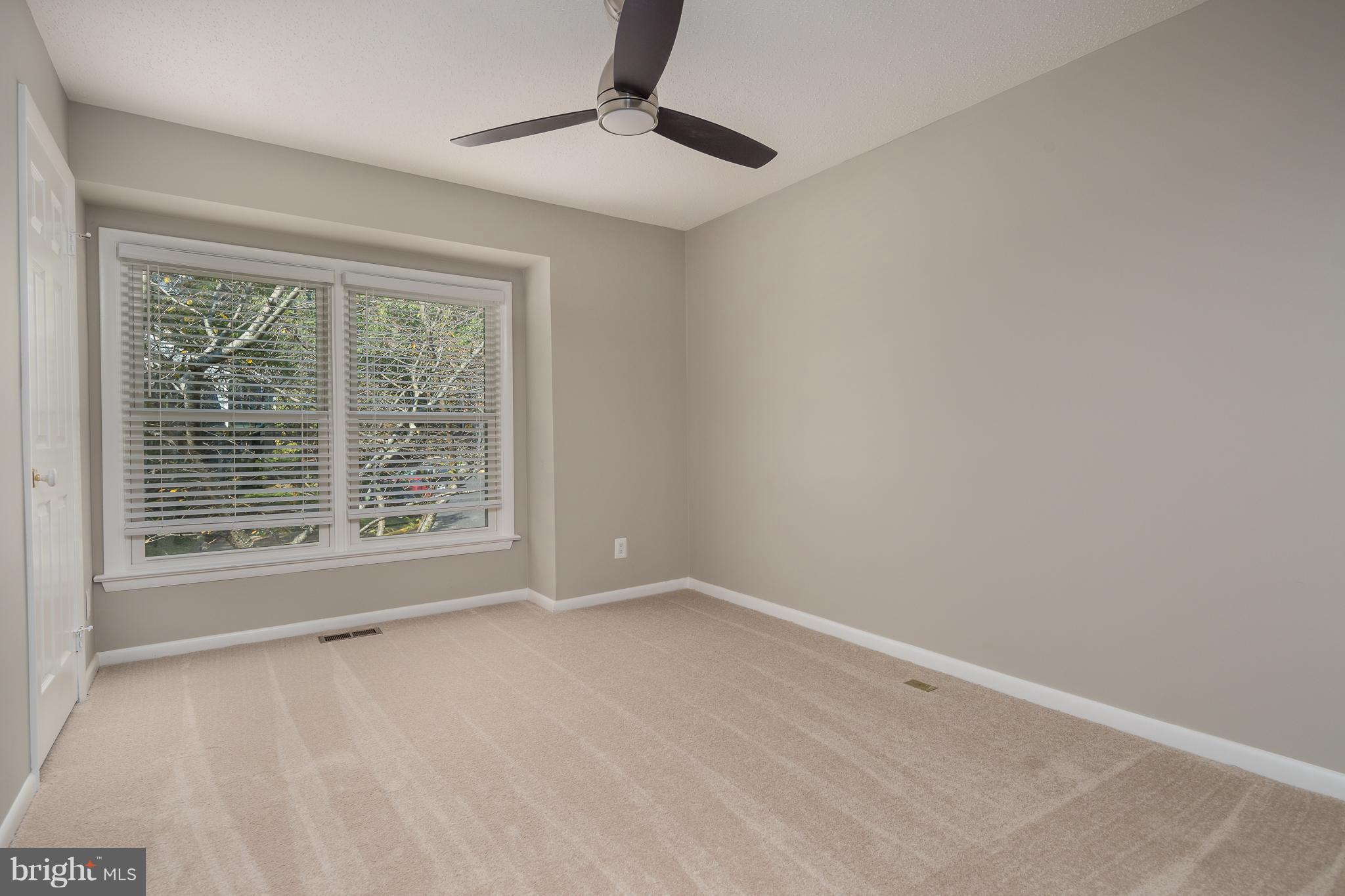 1654 Oak Spring Way Reston, VA 20190 - Photo 6 of 22 New carpet, & remote control fan