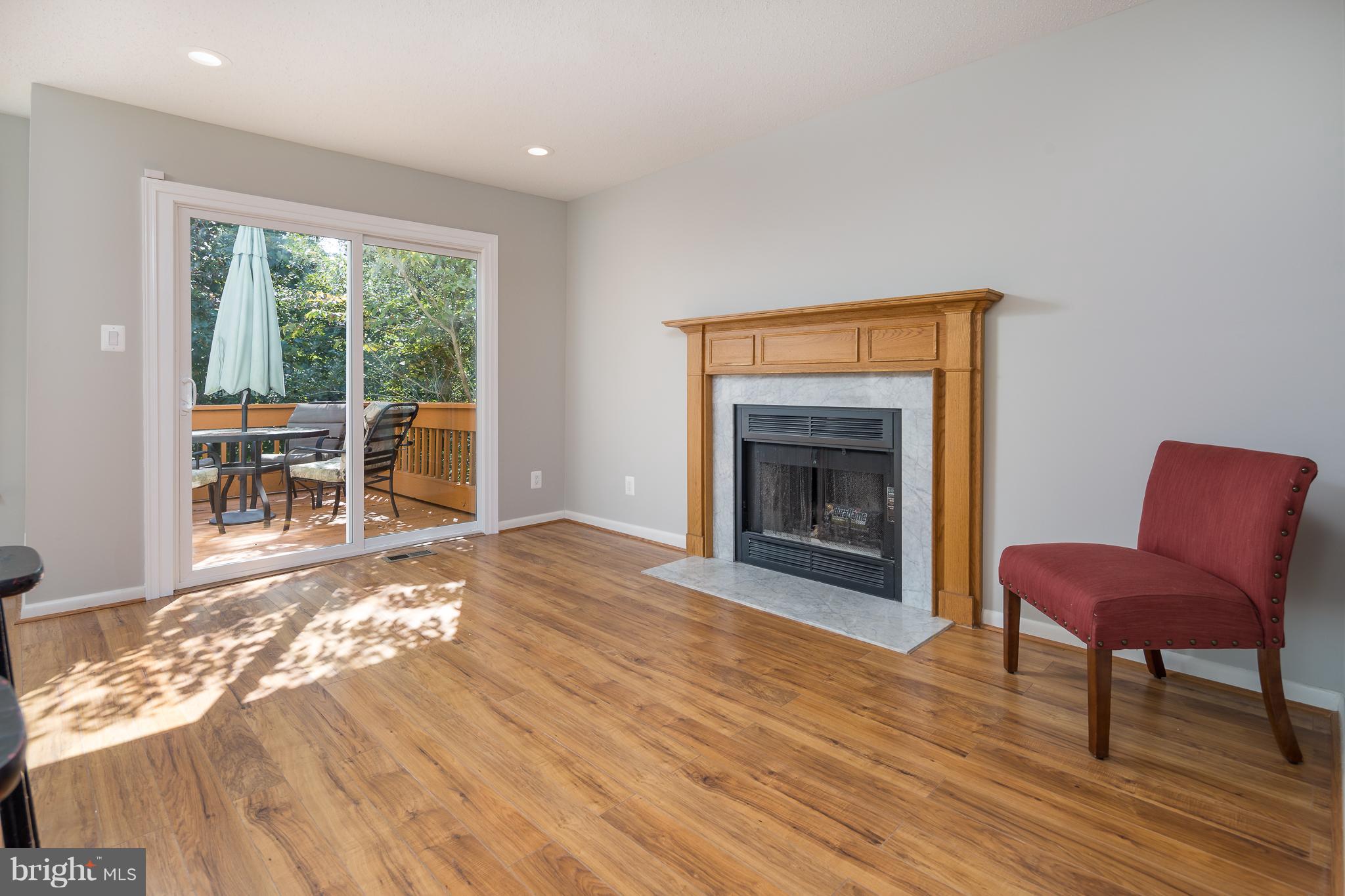 1654 Oak Spring Way Reston, VA 20190 - Photo 10 of 22 Kitchen
