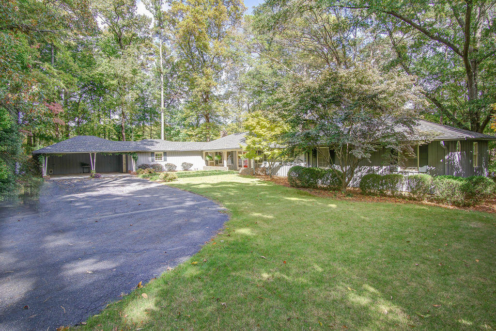 701 Ridgewood Lane Dalton, GA 30720 - Photo 4 of 42 DSC01345_6_7