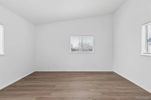$3,100 | 3228 West Virginia Avenue, Denver, CO 80219