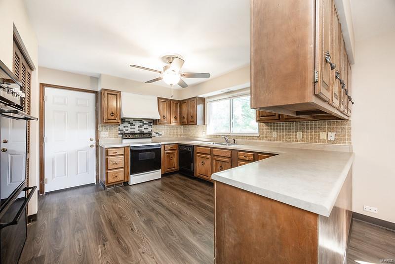 900 Reiss Road O'Fallon, IL 62269 - Photo 10 of 27 Gallery Image 10