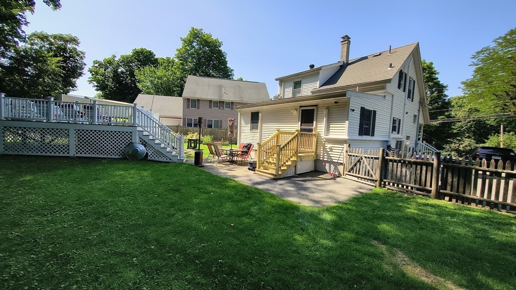66 Edgemere Road Lynn, MA 01904 - Photo 6 of 42 Gallery Image 6