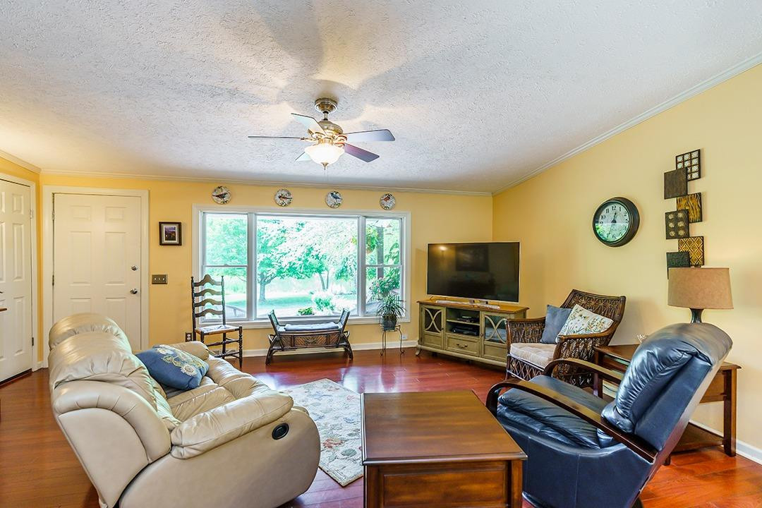1200 Russell Cave Road Paris, KY 40361 - Photo 8 of 73 Photo 8
