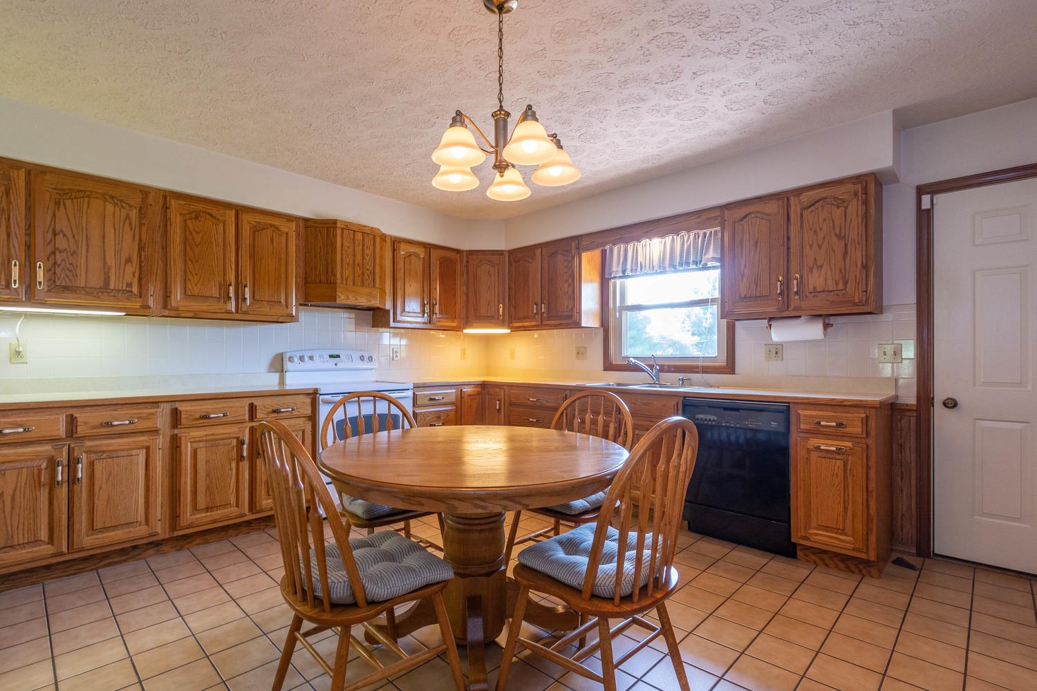 1363 West That Road Bloomington, IN 47403 - Photo 6 of 32