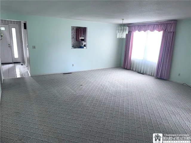 $207,500 | 12 Ahrens Place, Pomfret, NY 14063