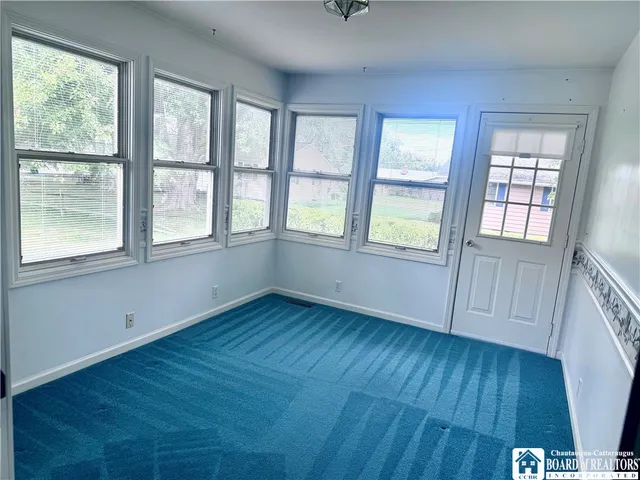 $207,500 | 12 Ahrens Place, Pomfret, NY 14063