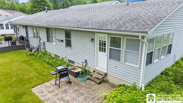 $207,500 | 12 Ahrens Place, Pomfret, NY 14063