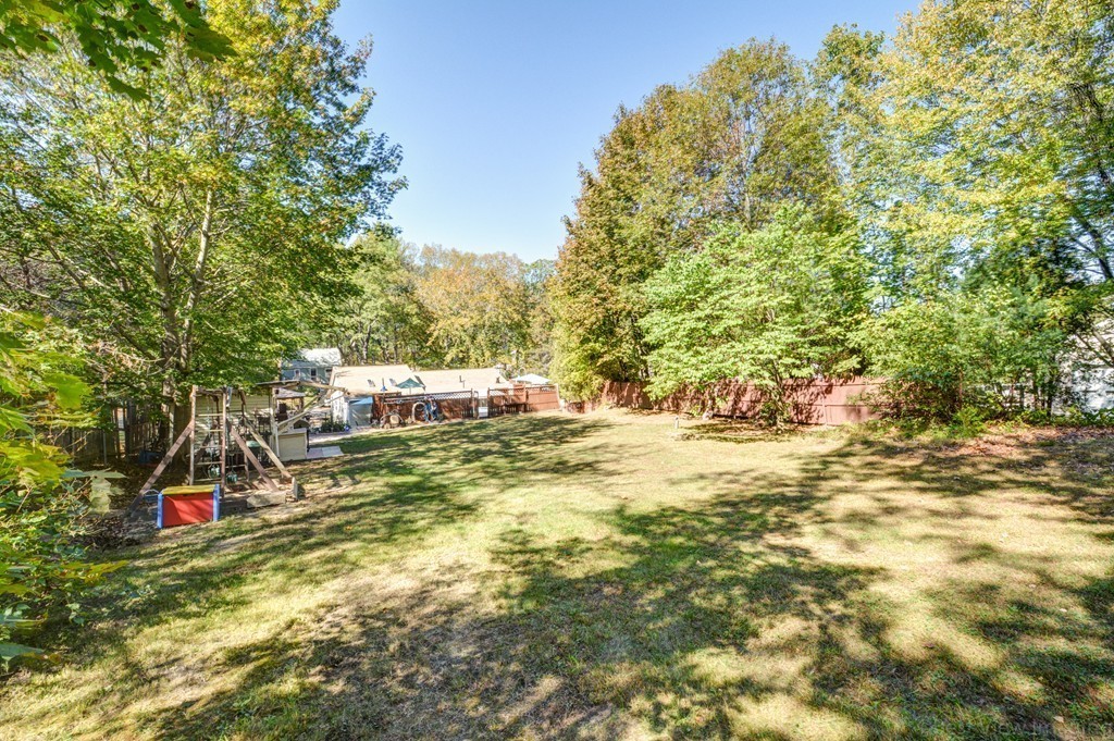 35 Boston Road Sutton, MA 01590 - Photo 26 of 30