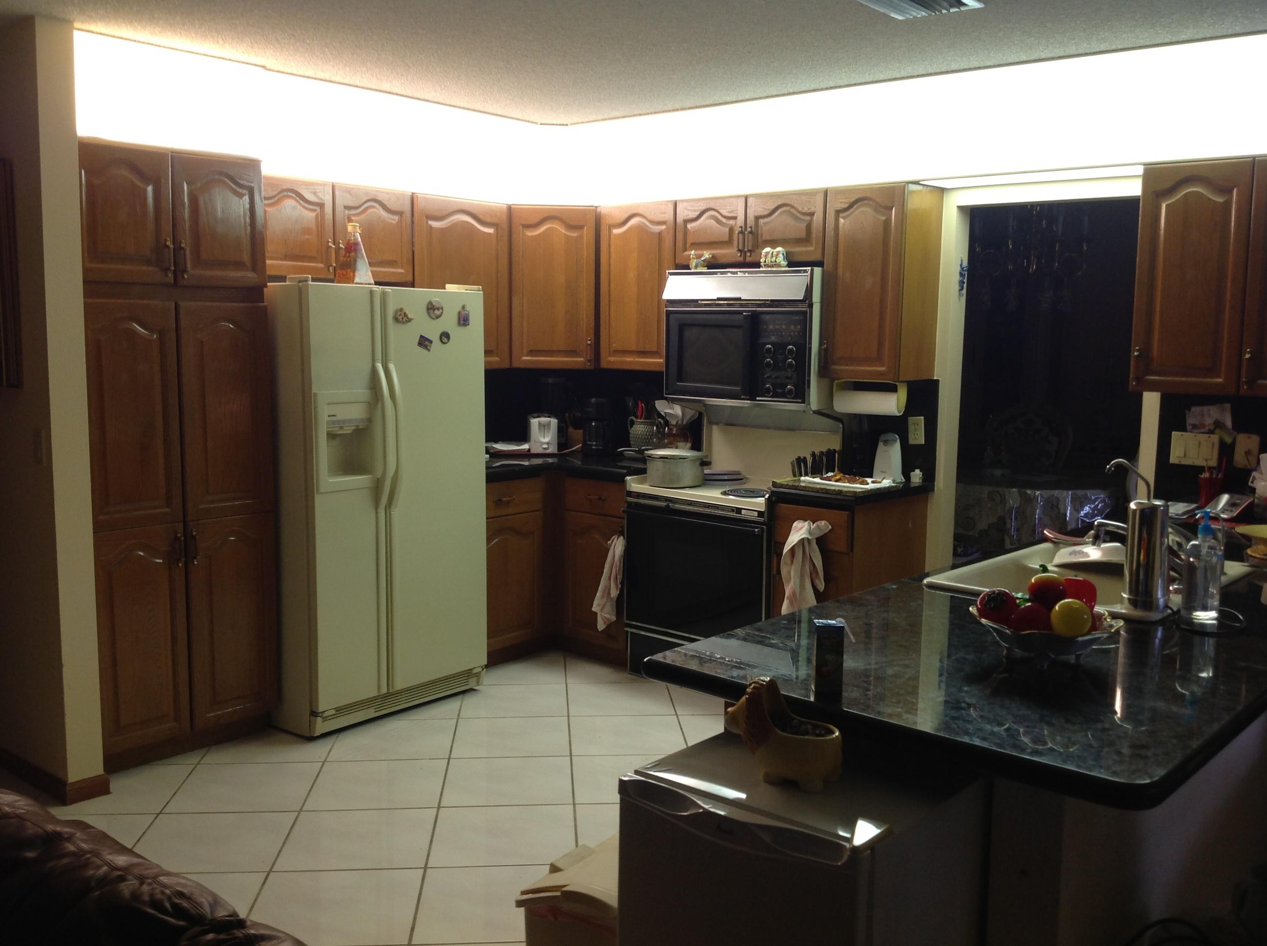 2035 Southwest 7th Court Boca Raton, FL 33486 - Photo 6 of 21 Kitchen