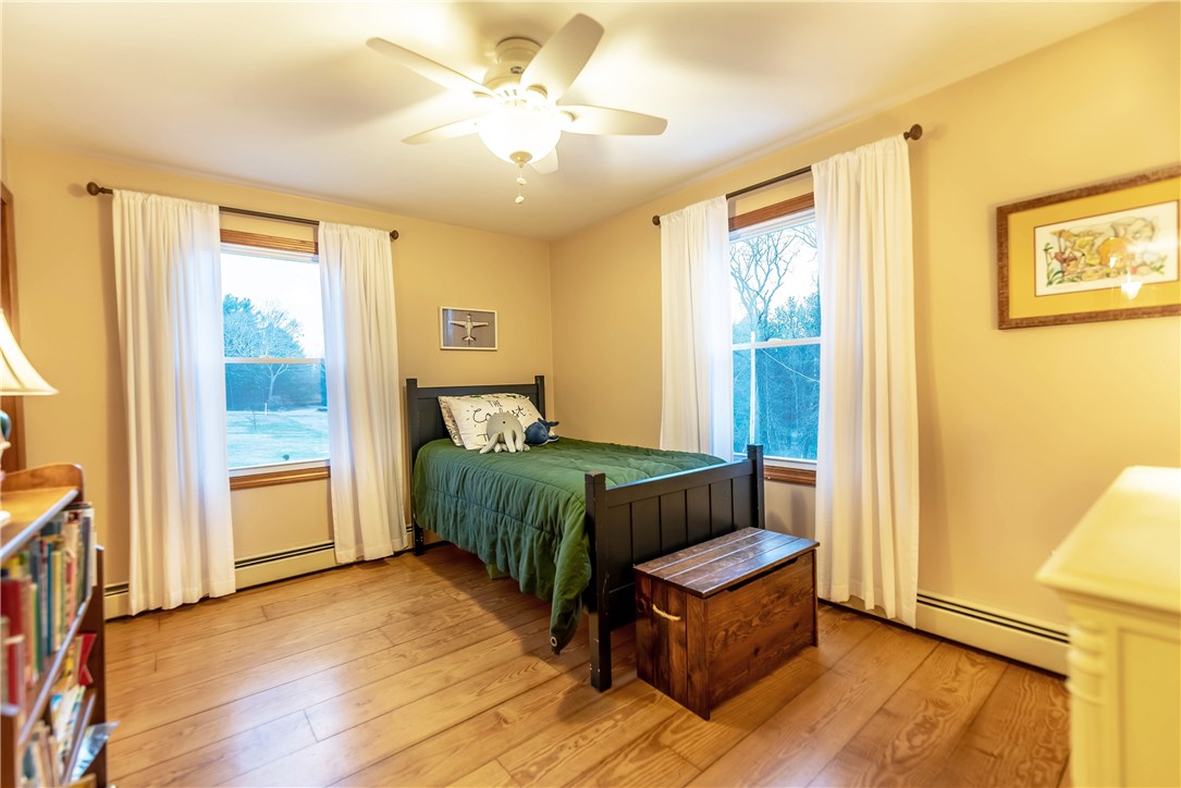 1062 Snake Hill Road Glocester, RI 02857 - Photo 11 of 29