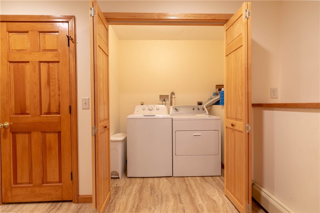 1062 Snake Hill Road Glocester, RI 02857 - Photo 17 of 29