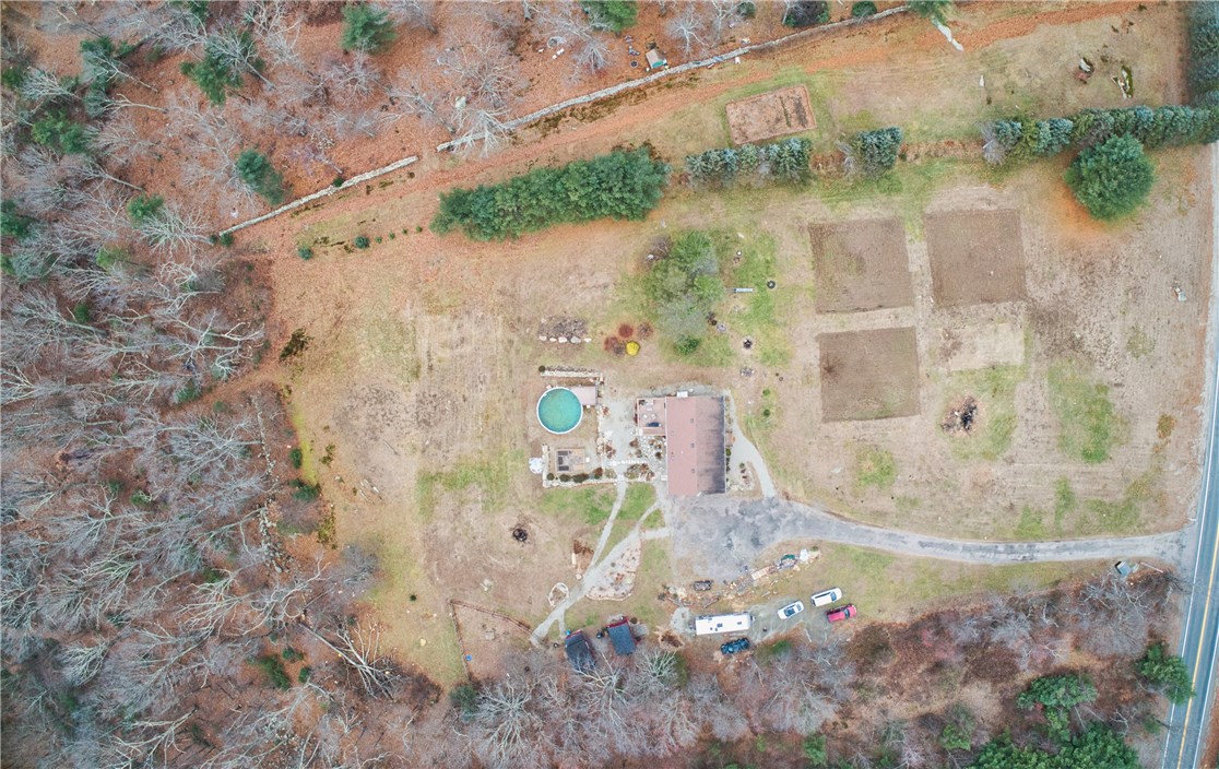1062 Snake Hill Road Glocester, RI 02857 - Photo 25 of 29