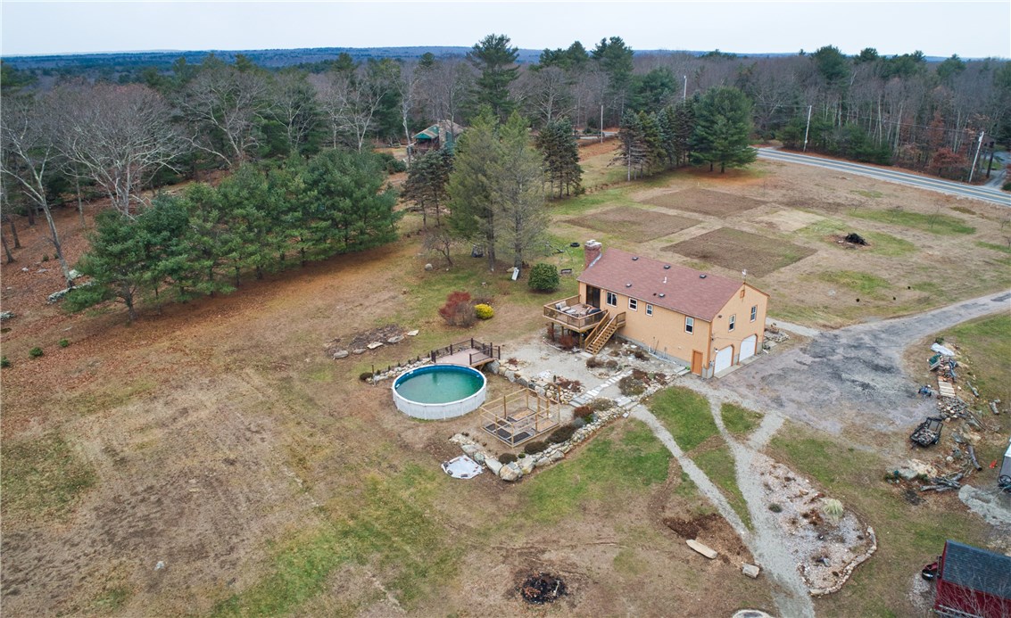 1062 Snake Hill Road Glocester, RI 02857 - Photo 26 of 29