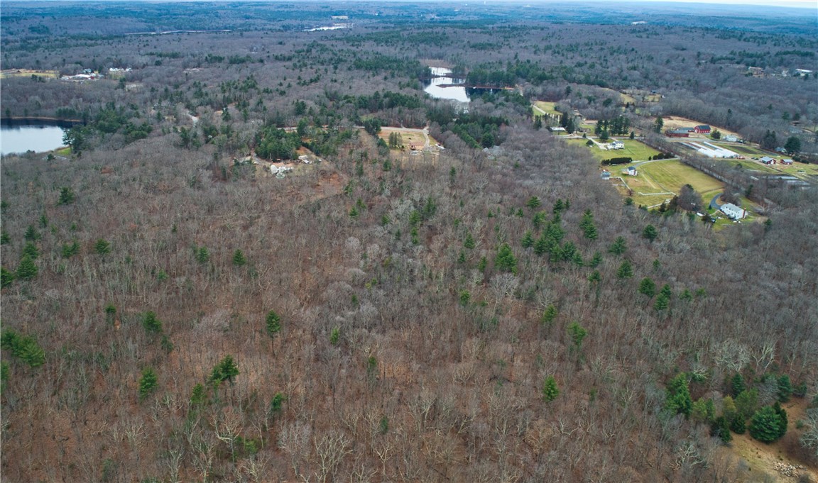 1062 Snake Hill Road Glocester, RI 02857 - Photo 27 of 29