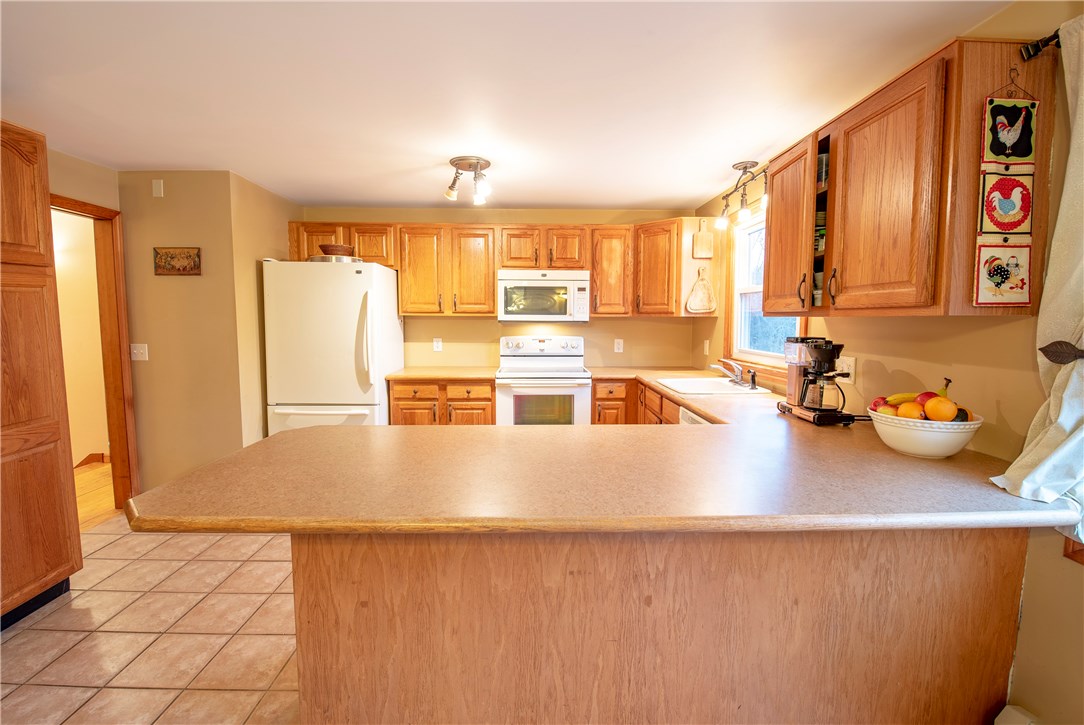 1062 Snake Hill Road Glocester, RI 02857 - Photo 5 of 29