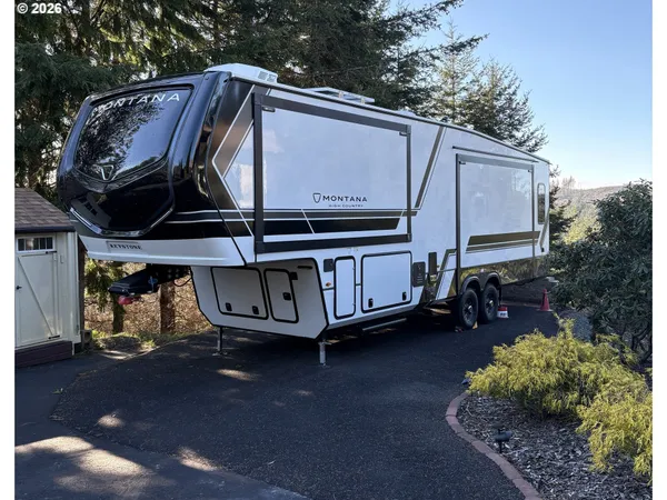 $759,900 | 93621 Links Lane, Coos Bay, OR 97420