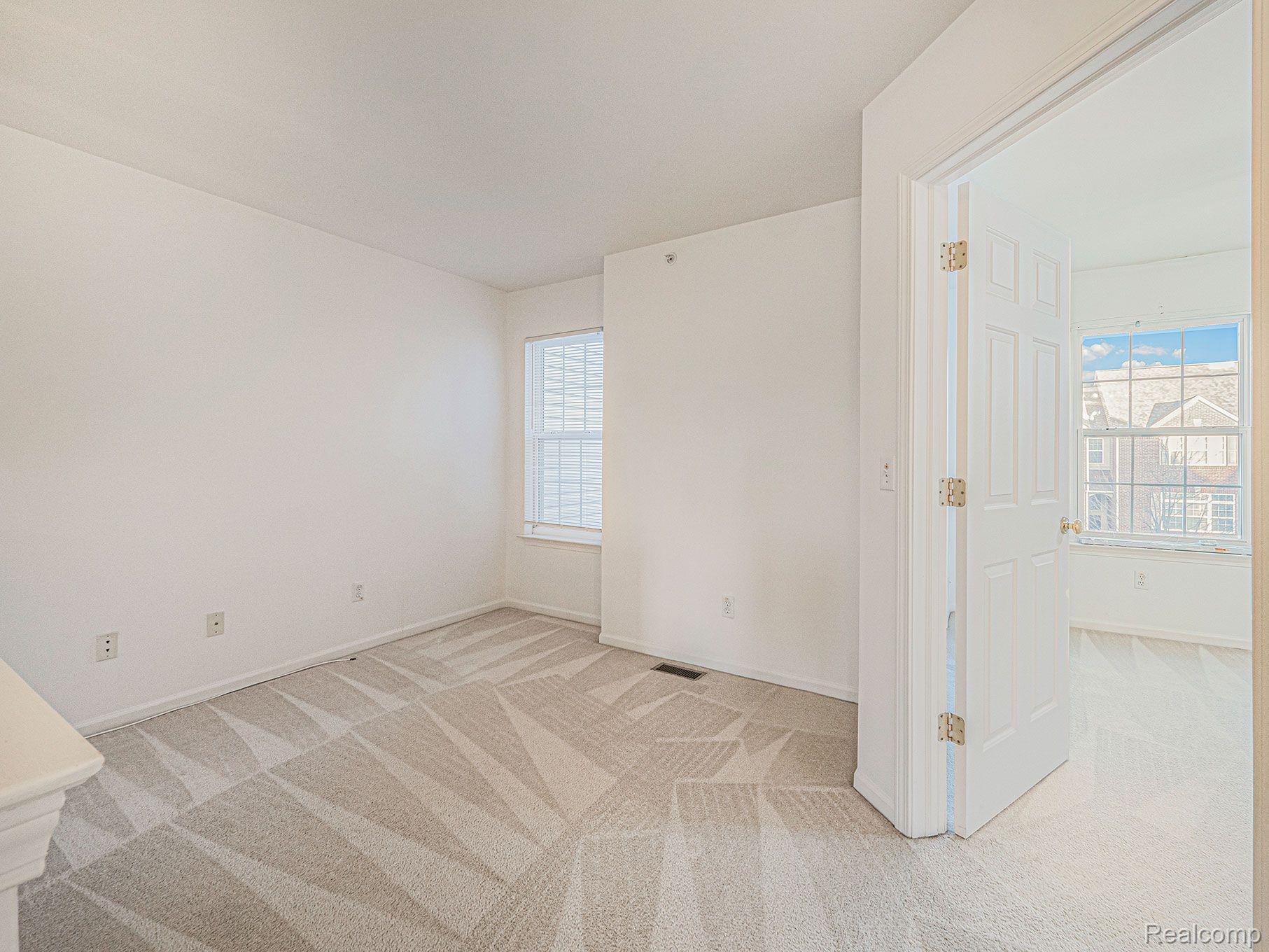 526 Cherry Orchard Road Canton, MI 48188 - Photo 21 of 26 Gallery Image 21