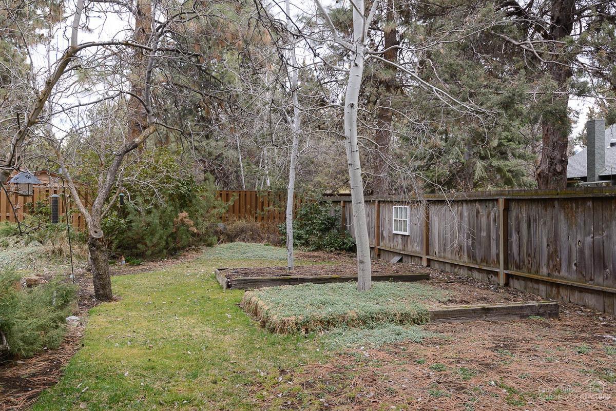 20235 Rae Road Bend, OR 97702 - Photo 22 of 23 Additional Photo