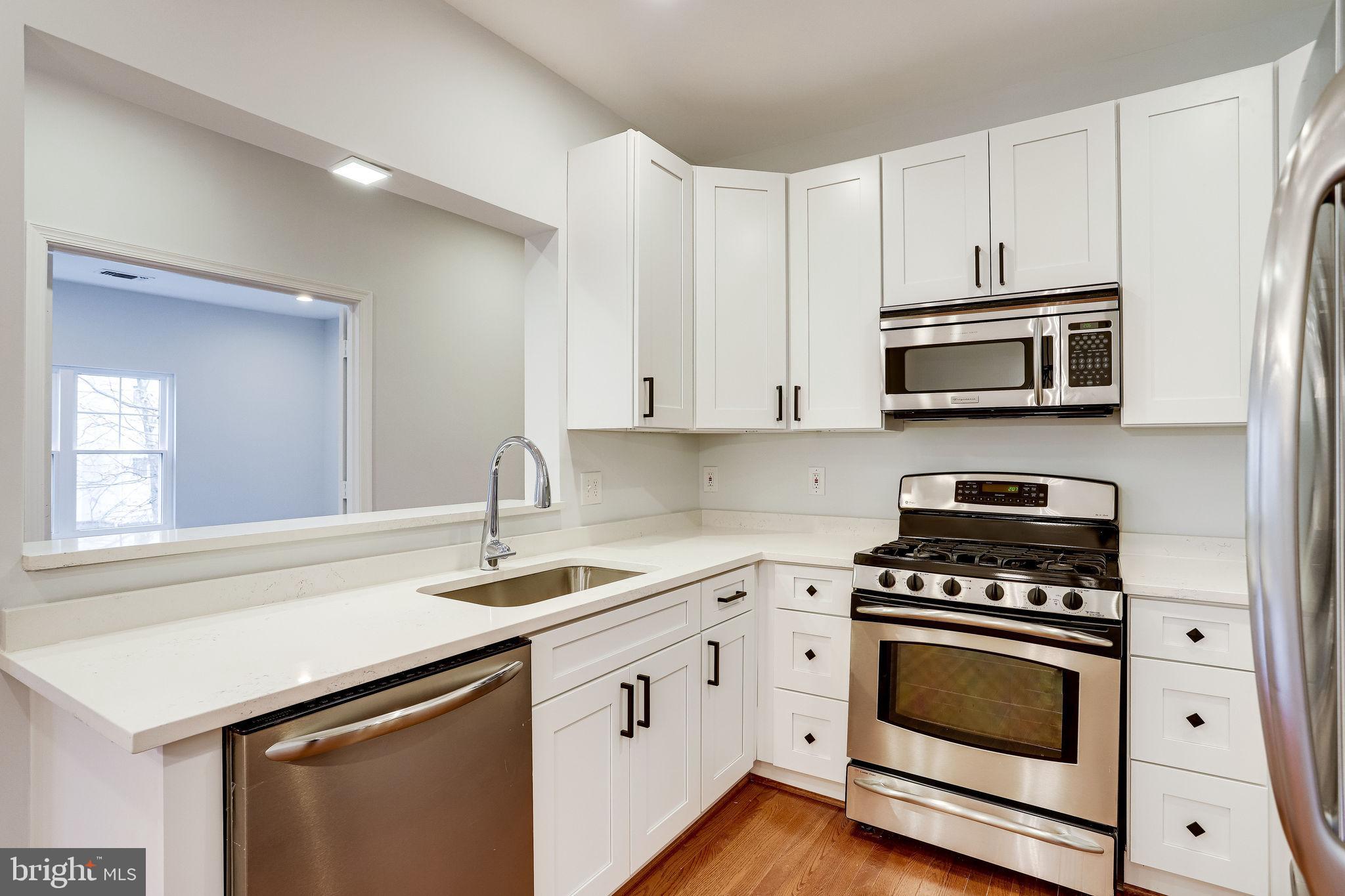 12009 Taliesin Place, Unit 26 Reston, VA 20190 - Photo 4 of 20