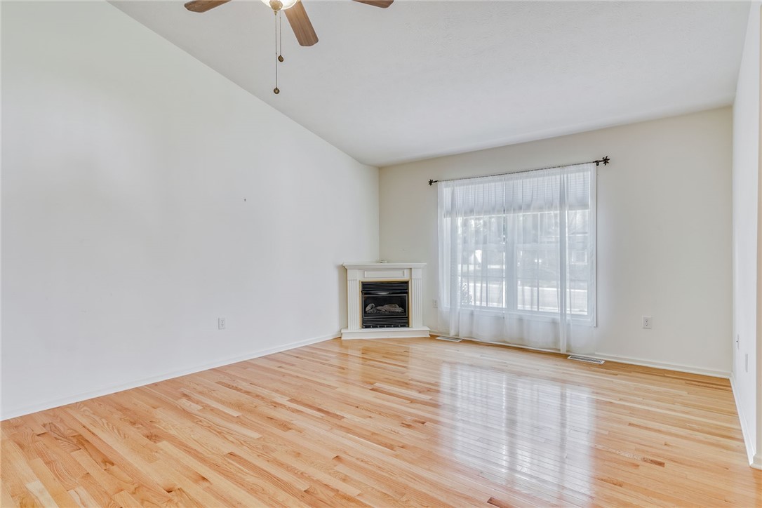 200 Rayfield Circle Webster, NY 14580 - Photo 11 of 41 LIVING ROOM W/GAS FIREPLACE