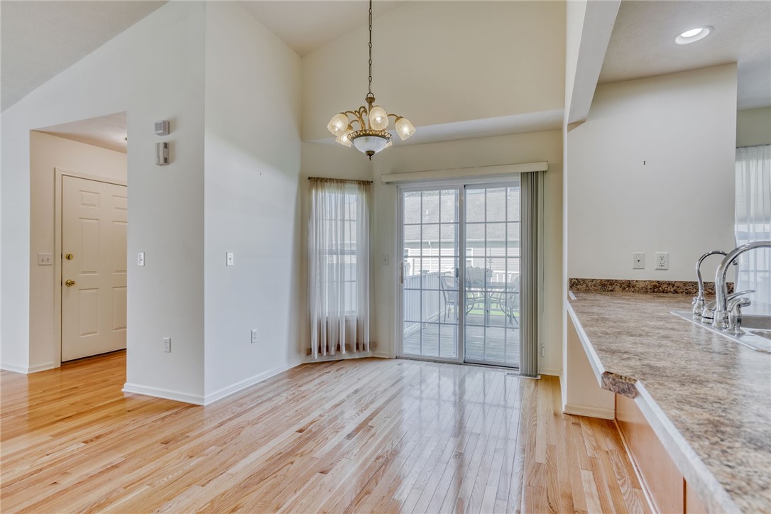 200 Rayfield Circle Webster, NY 14580 - Photo 16 of 41 FRONT ENTRY & DINING AREA
