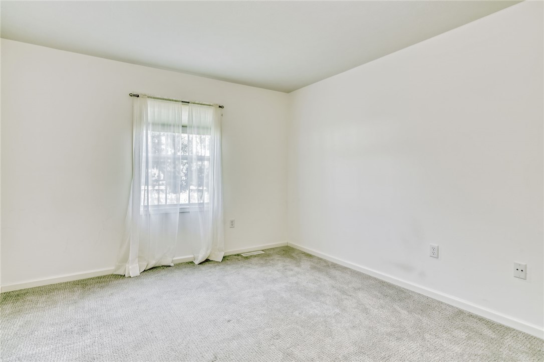 200 Rayfield Circle Webster, NY 14580 - Photo 34 of 41 BEDROOM #2