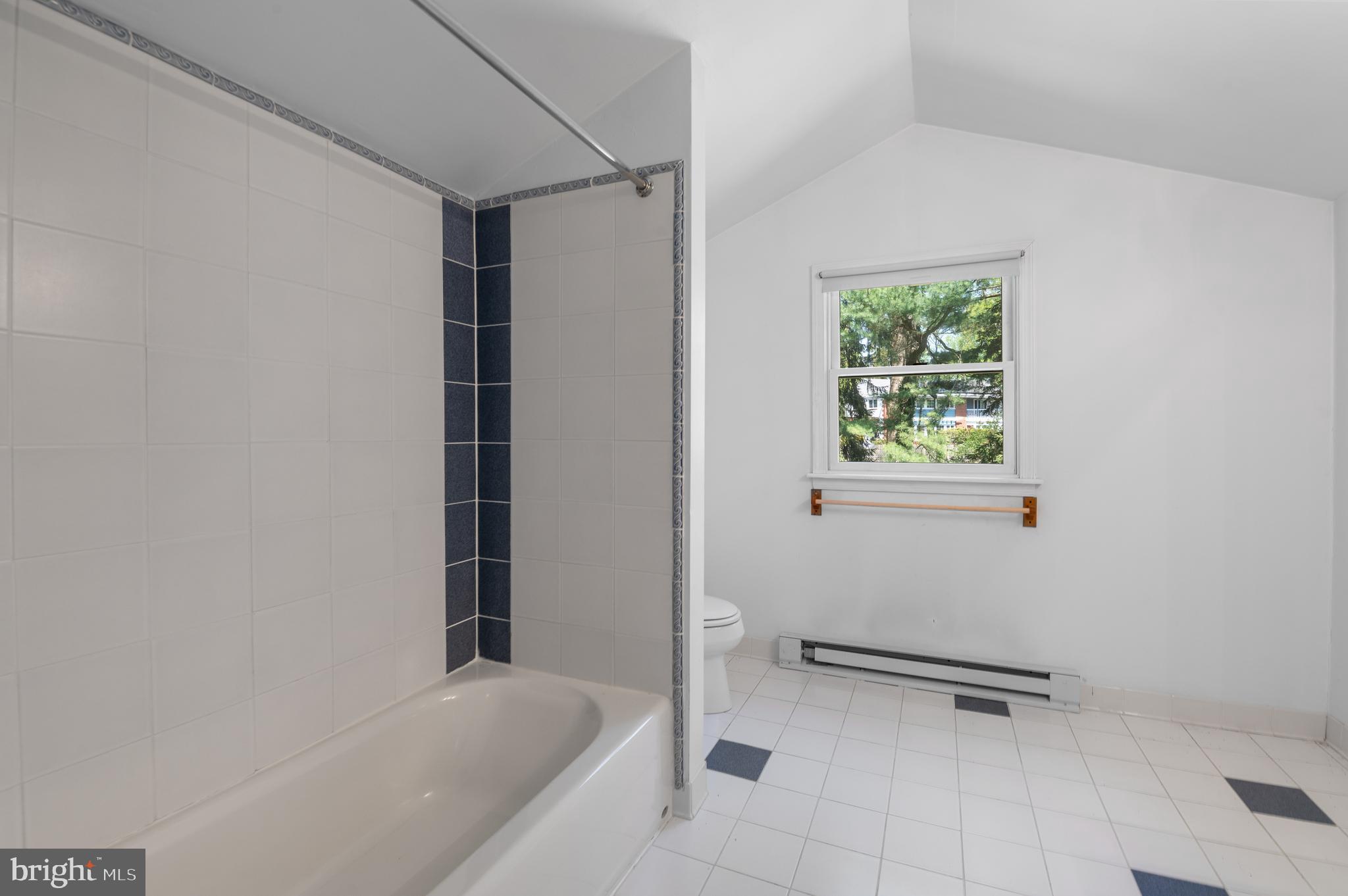 441 Conestoga Road Wayne, PA 19087 - Photo 26 of 29 FULL BATHROOM #2
