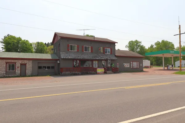 $159,900 | 22195 Highway 63, Grand View, WI 54839