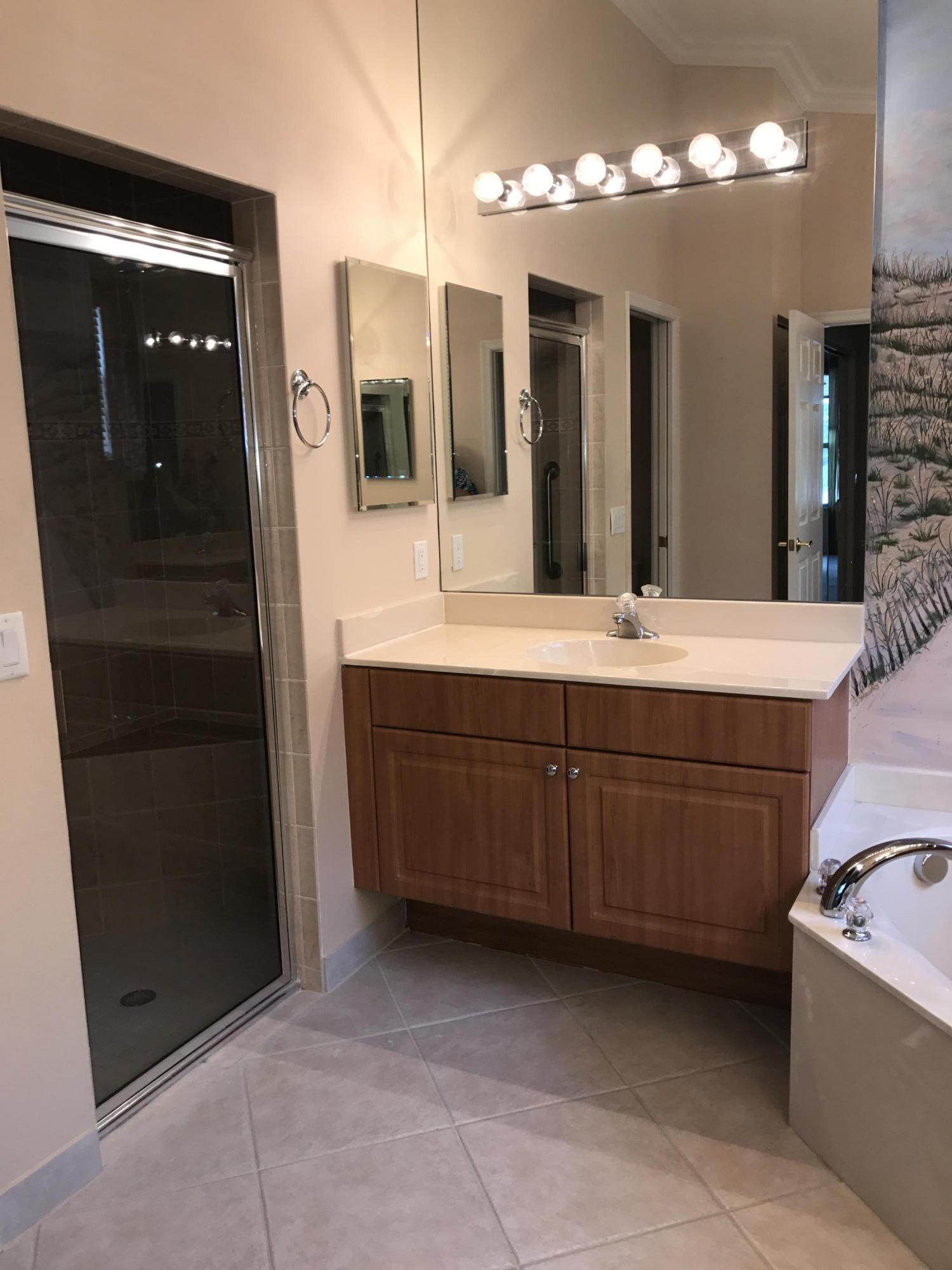 328 Springview Loop Port St. Lucie, FL 34986 - Photo 13 of 25 Master bath